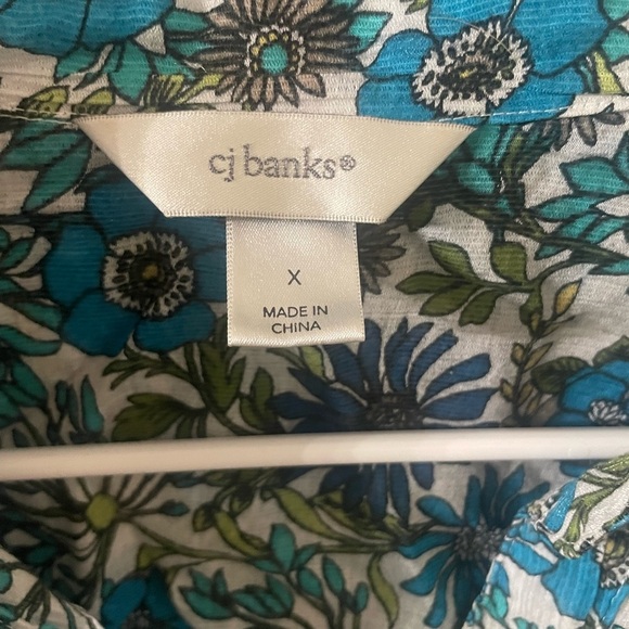 CJ Banks Floral Print Button Up Blouse - Picture 3 of 4